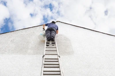 Peinture extérieure à Saint-Georges-la-Pouge — façades et ravalement
